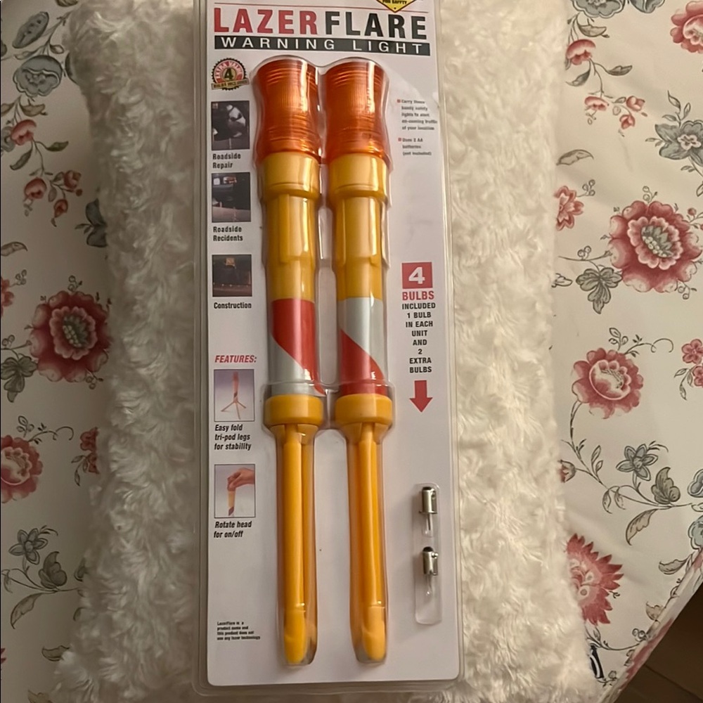 BNWOT Warning Light/Red flashing light for safety - Orange